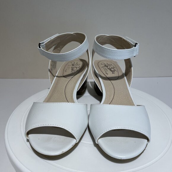 Life Stride Rosetta Ankle Strap Sandals Shoes Women's 6M White Comfort Classic - Picture 3 of 11